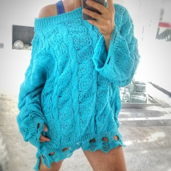MODA ME COUTURE Sweaters - Must have sweater!
